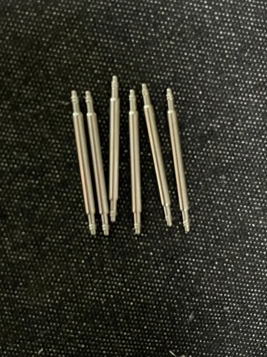 Small precision medical component
