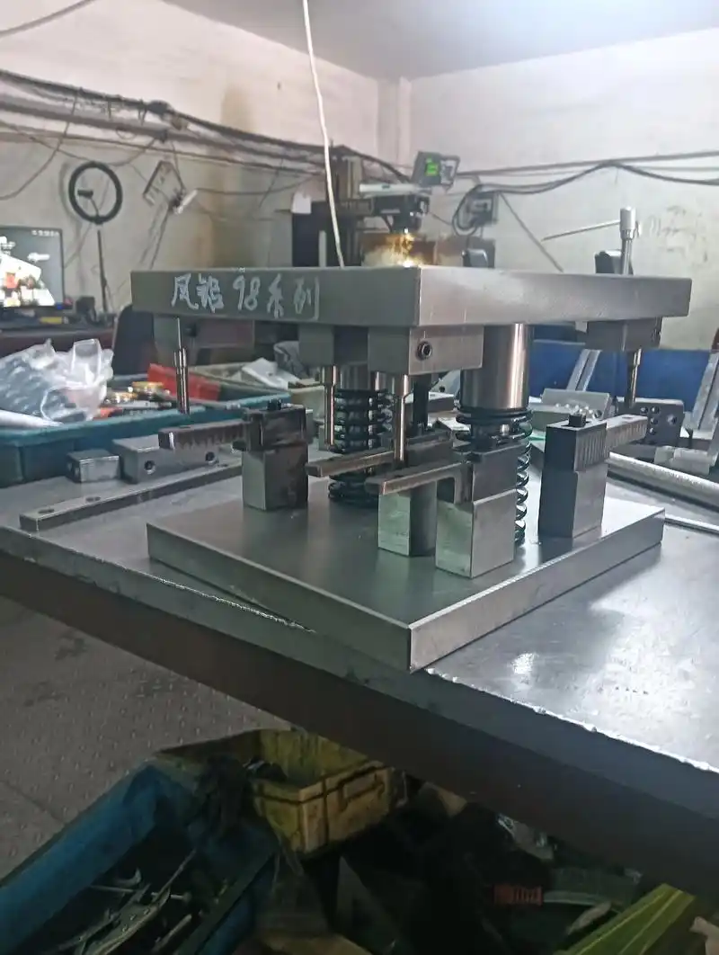 Progressive Die Stamping